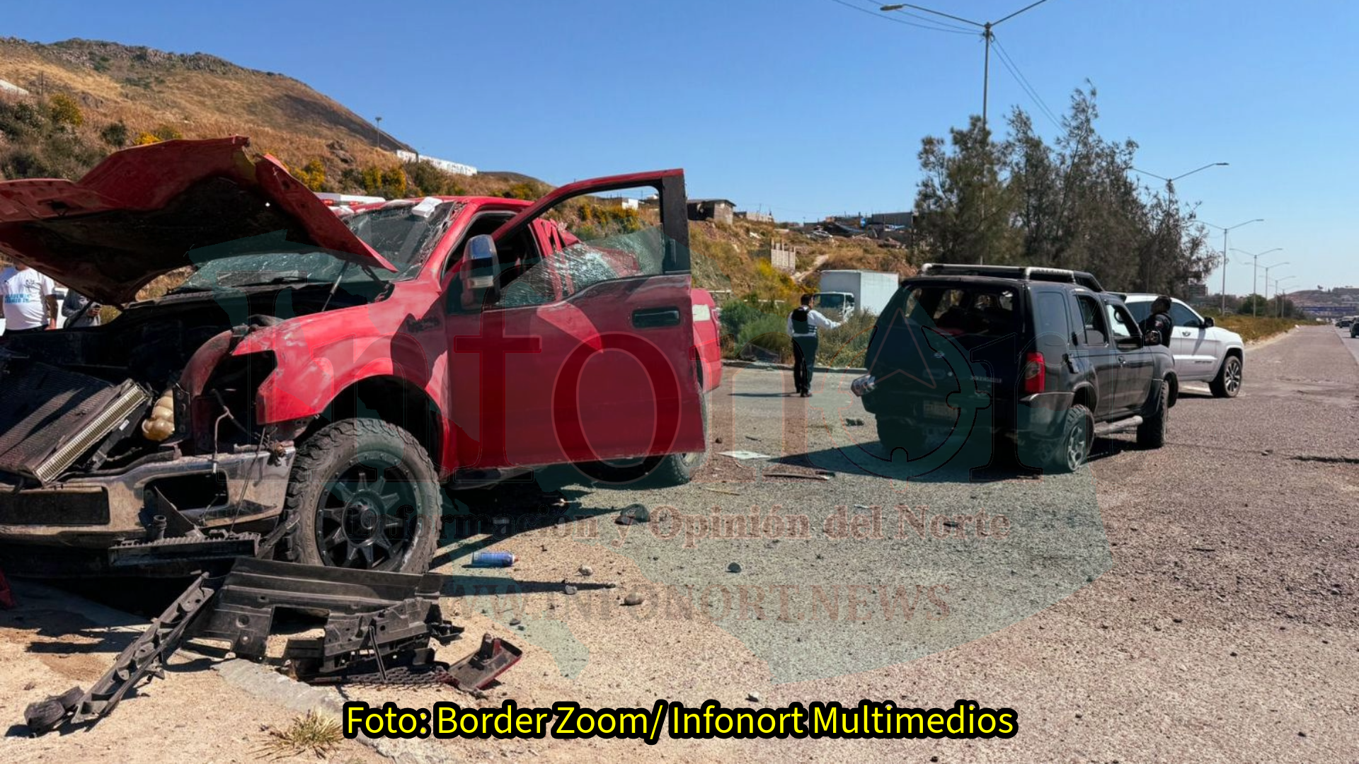 5 lesionados tras aparatoso choque en el bulevar 2000