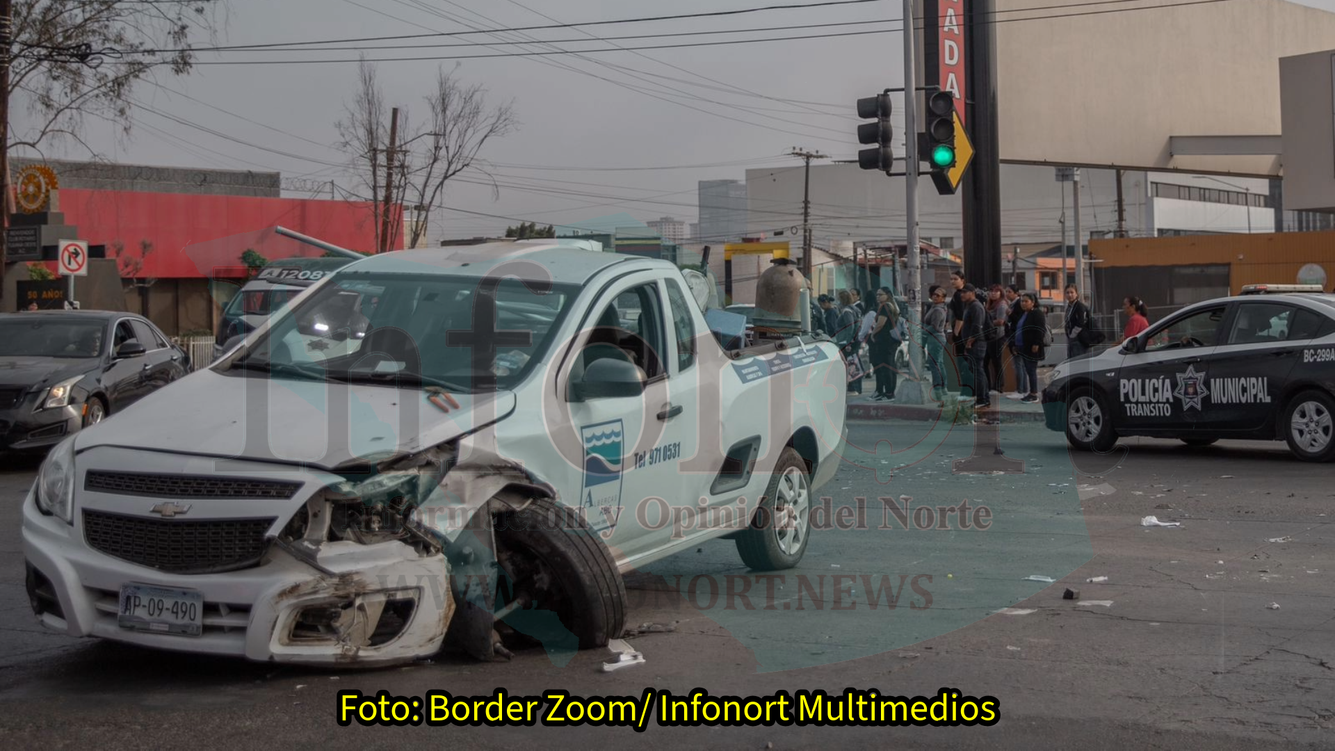 Se registra choque múltiple sobre bulevar Agua Caliente