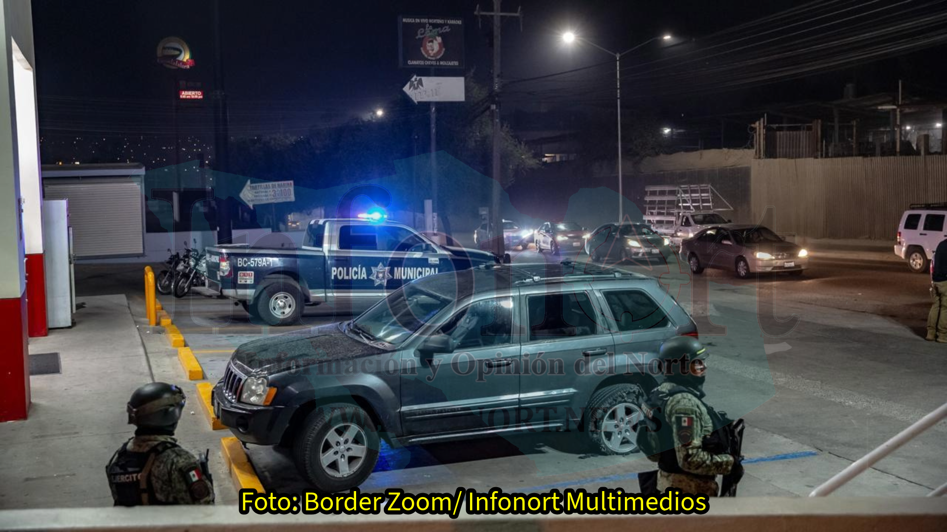 Baleada llega a una Farmacia Roma a pedir ayuda, en Tijuana