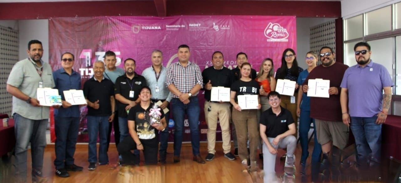 OTORGA IMDET RECONOCIMIENTOS A PATROCINADORES DE 29 MEDIO MARATÓN INTERNACIONAL DE TIJUANA