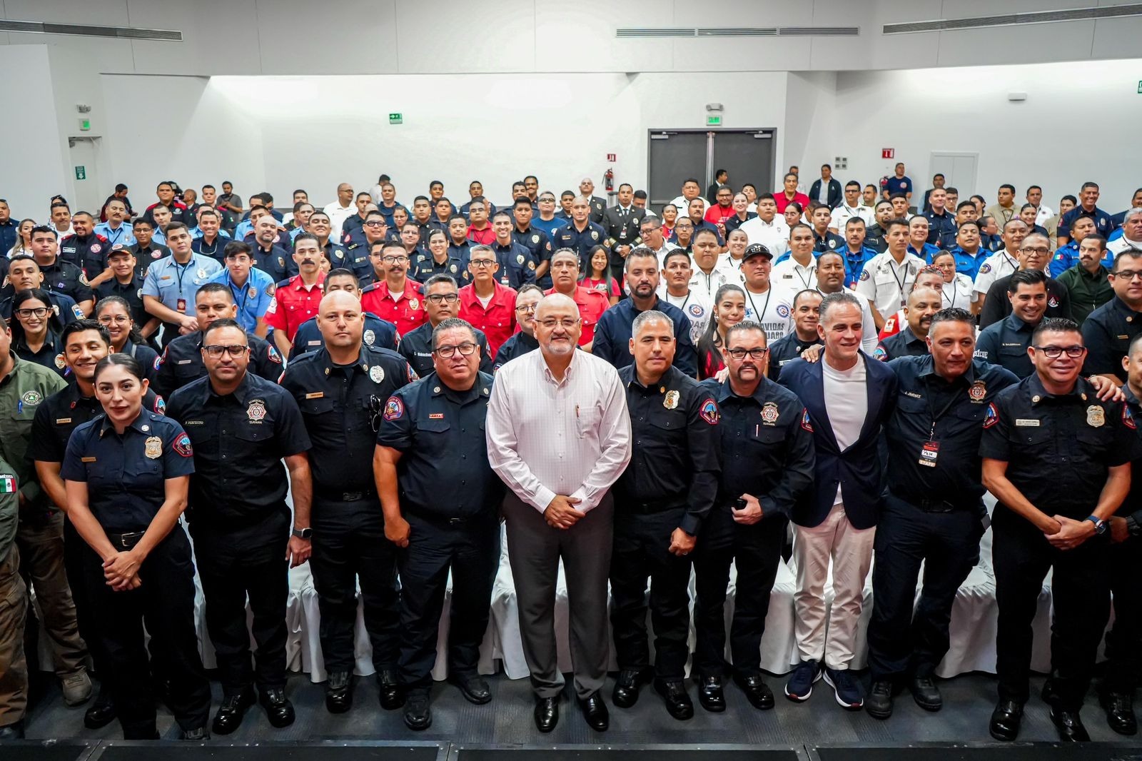 Inicia Tercer Congreso Internacional de Bomberos, en Tijuana