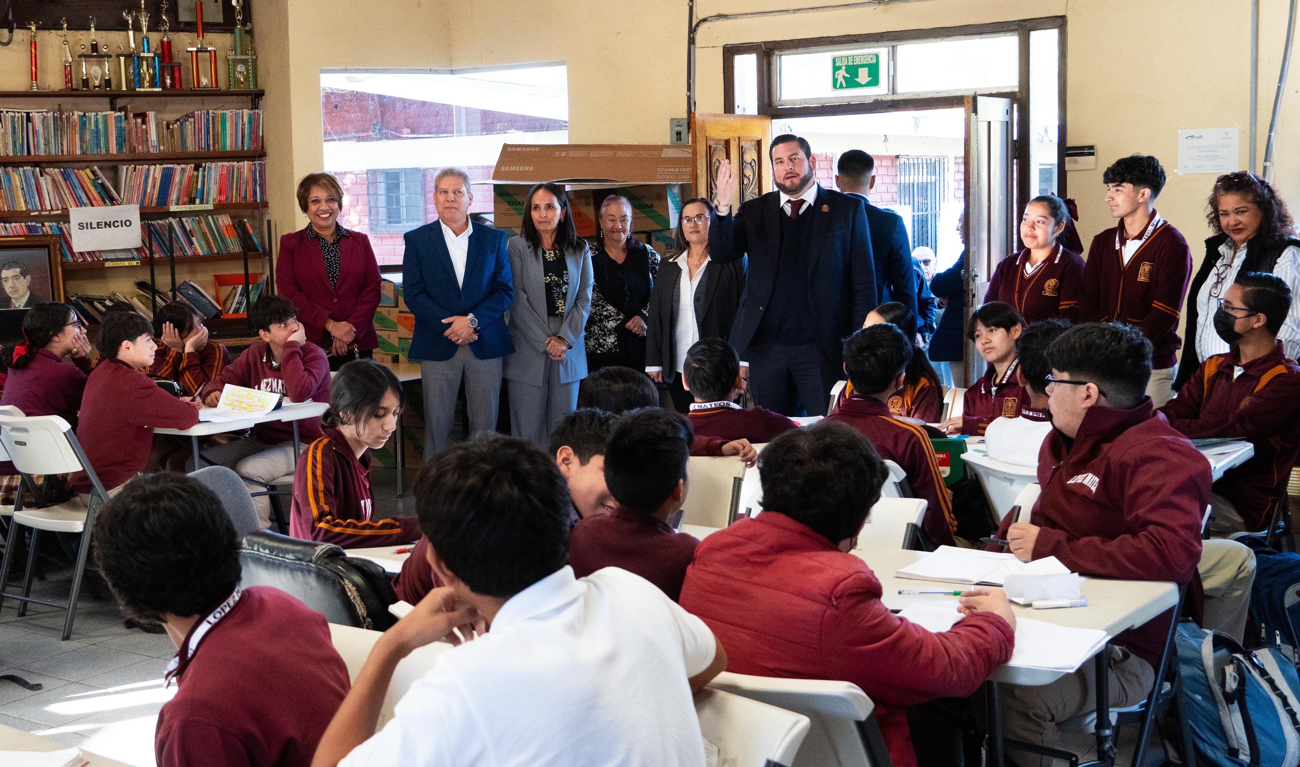 Imparte Ayuntamiento de Tijuana plática de seguridad vial a estudiantes de la Secundaria Técnica Municipal No.1