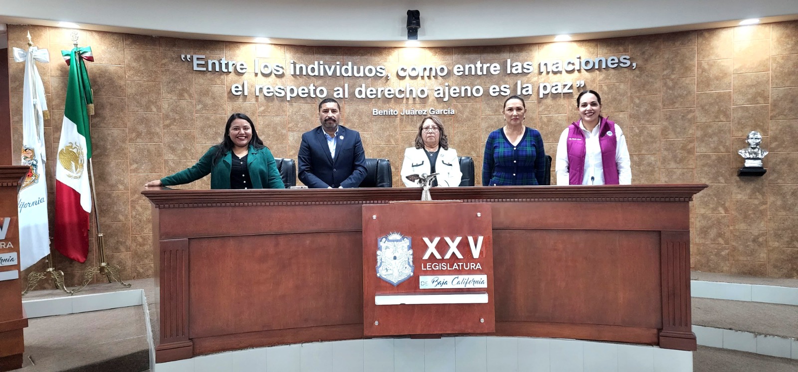 Presenta glosa titular de la Secretaría de Salud ante Comisión que preside Dip. Gloria Miramontes